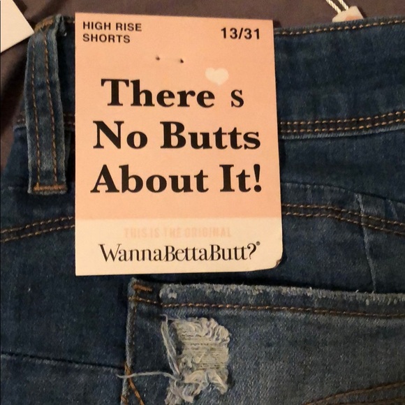 Denim high rise shorts - Picture 3 of 3